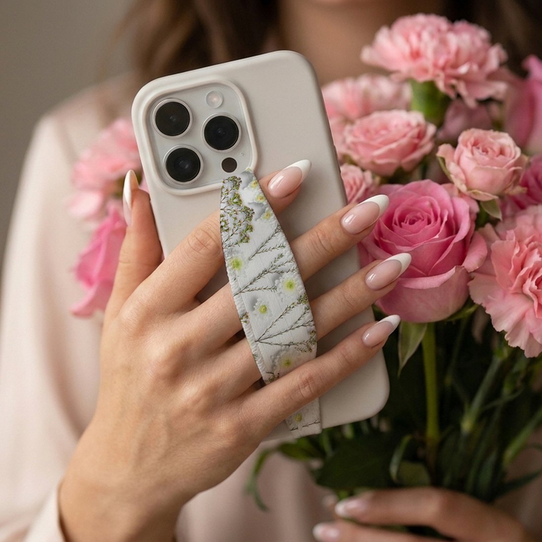 Blanc Fresh phone grip strap